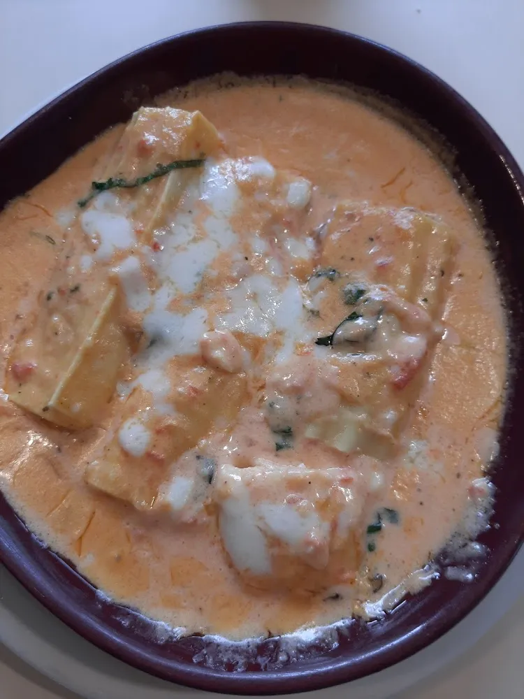 Seafood Stuffed Shells